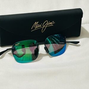Maui Jim Black Frame Eyewear